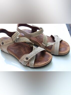 Taos Trulie sandals